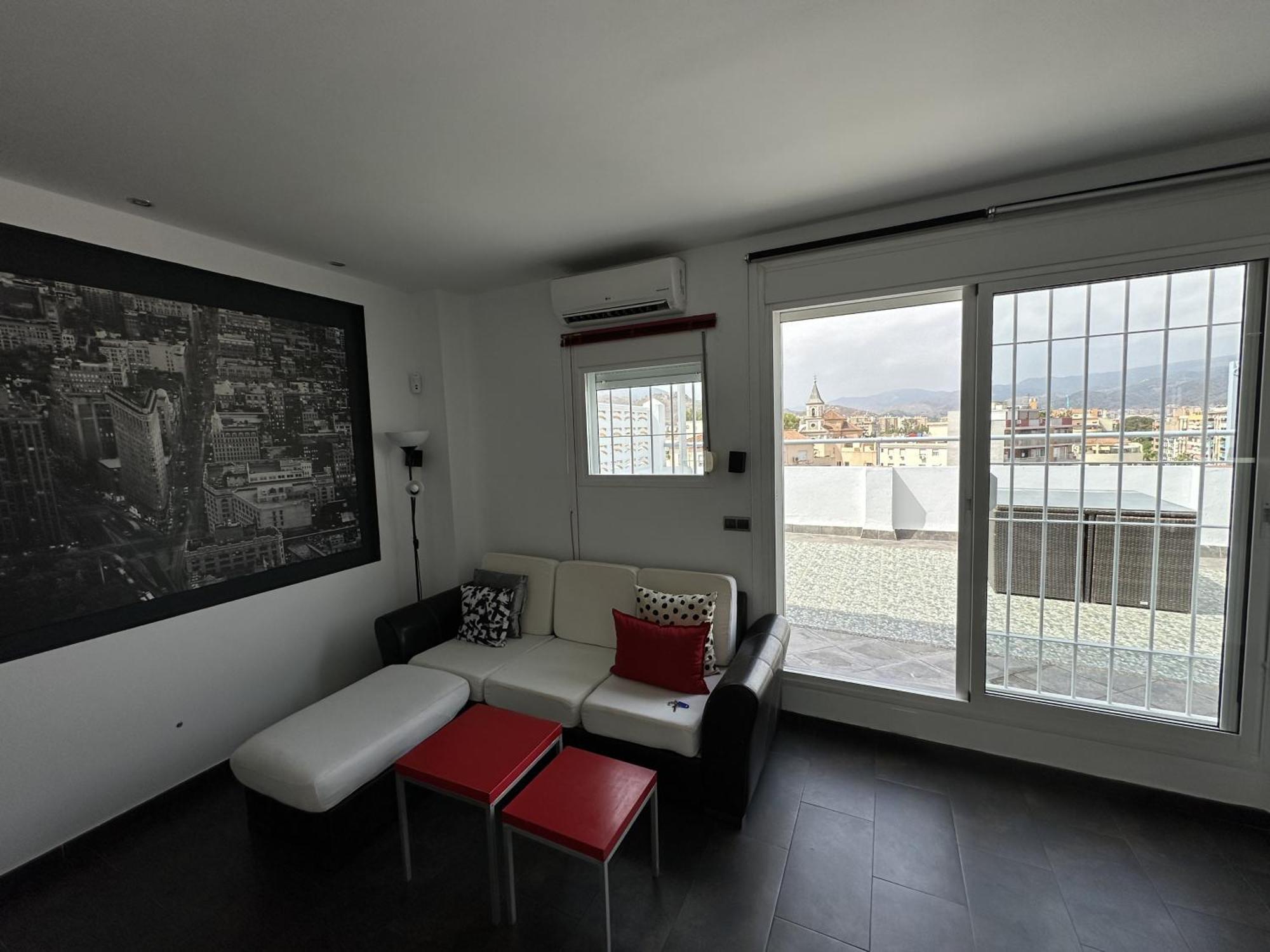 Апартаменти Atico Plaza Bailen Malaga Centro Екстер'єр фото